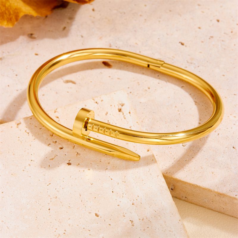 Brazalete Clavo Dorado