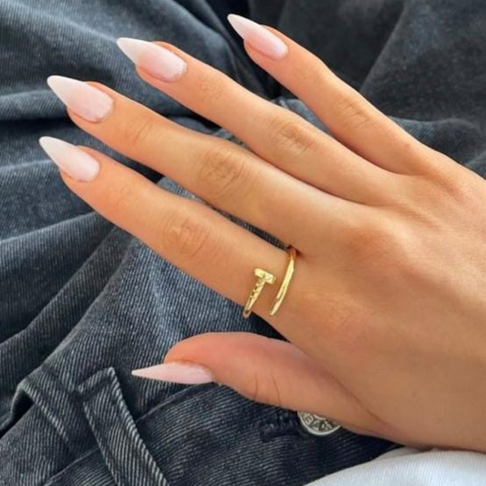 Anillo Clavo